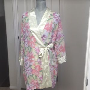 Vintage Victoria's Secret Robe💋